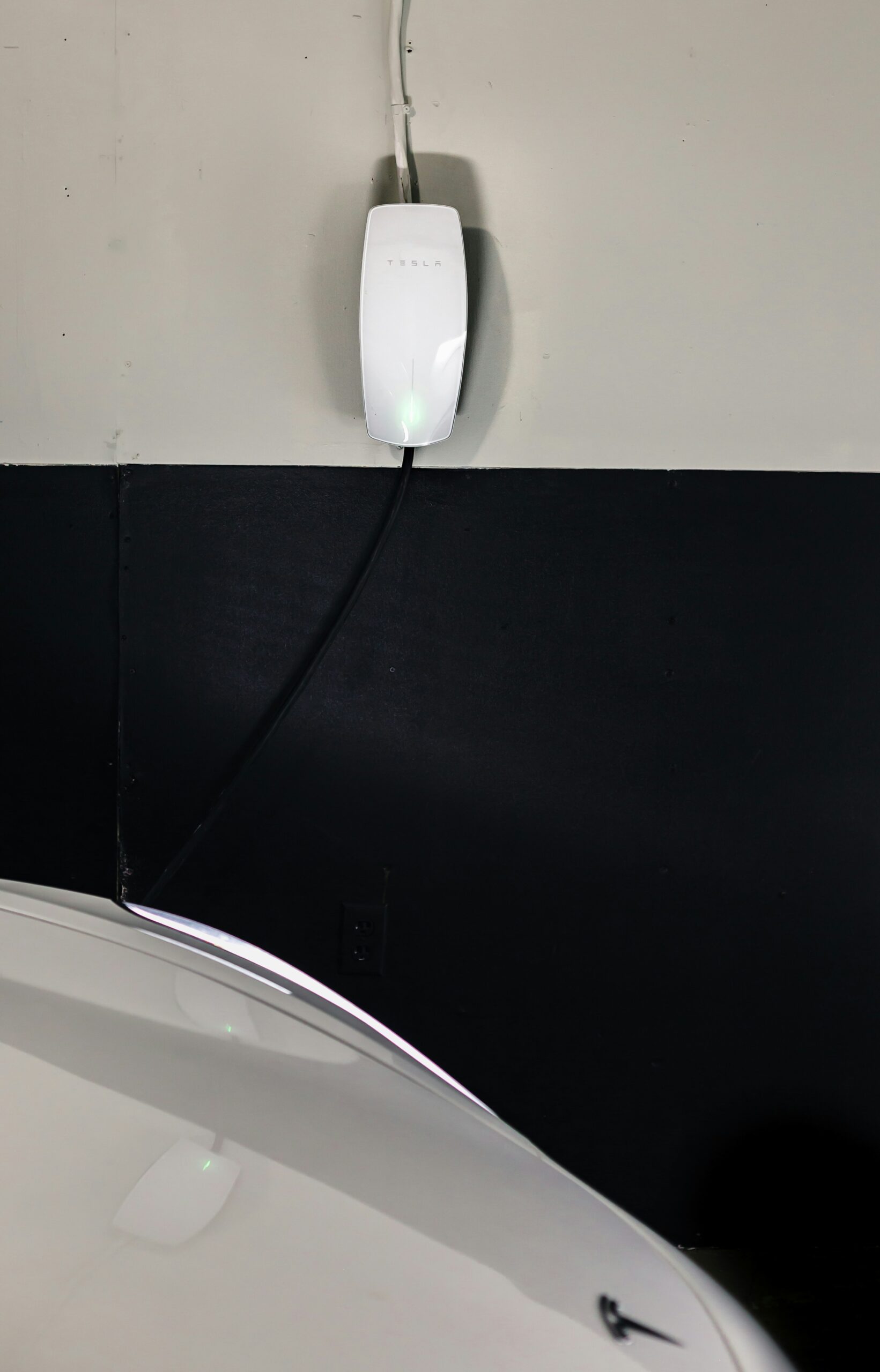 Banheiro inteligente conectado com interface de aplicativo